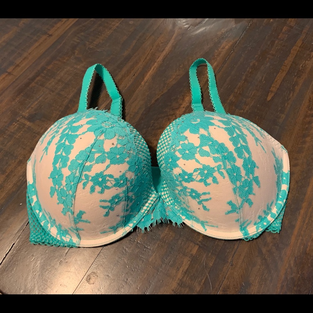 Victoria’s Secret Dream Angel push up